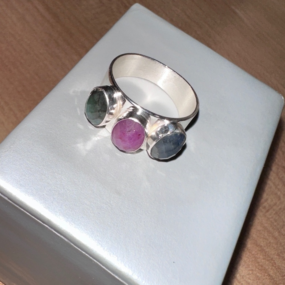 3 stone ring in Sterling silver by Jay King - Picture 6 of 11